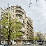 Cozy Wilson * Bukurešť